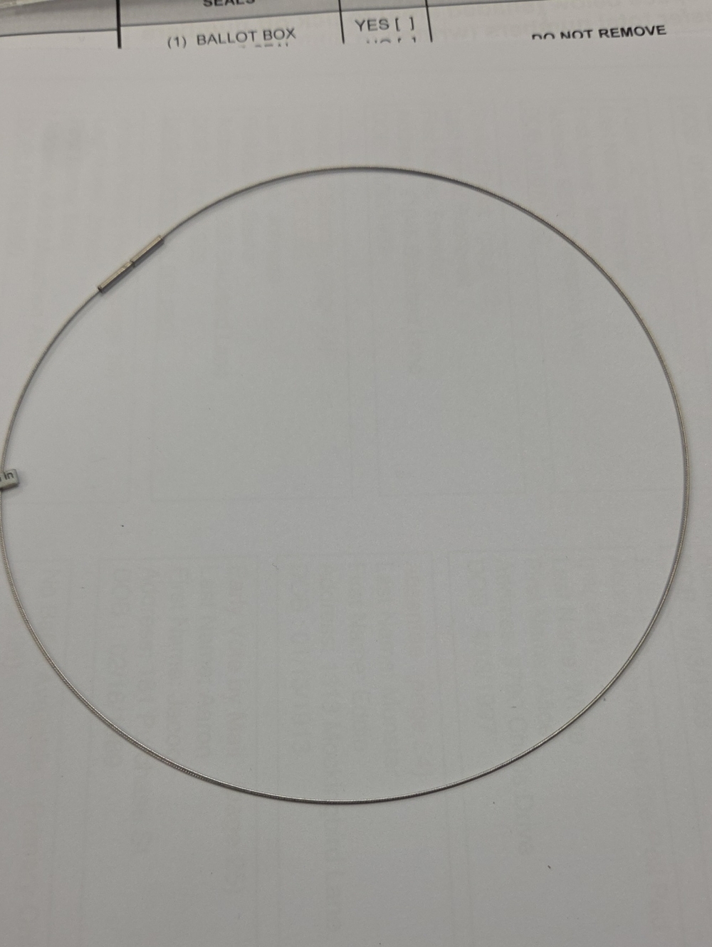 Minimal Thin Wire Choker Necklace - Silver Tone
